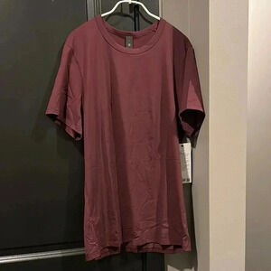 lululemon athletica Red Short Sleeve Tee